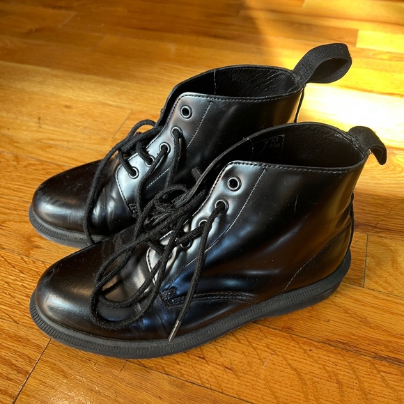 Dr. Martens black Emmeline boots, lightly worn - Picture 4 of 4